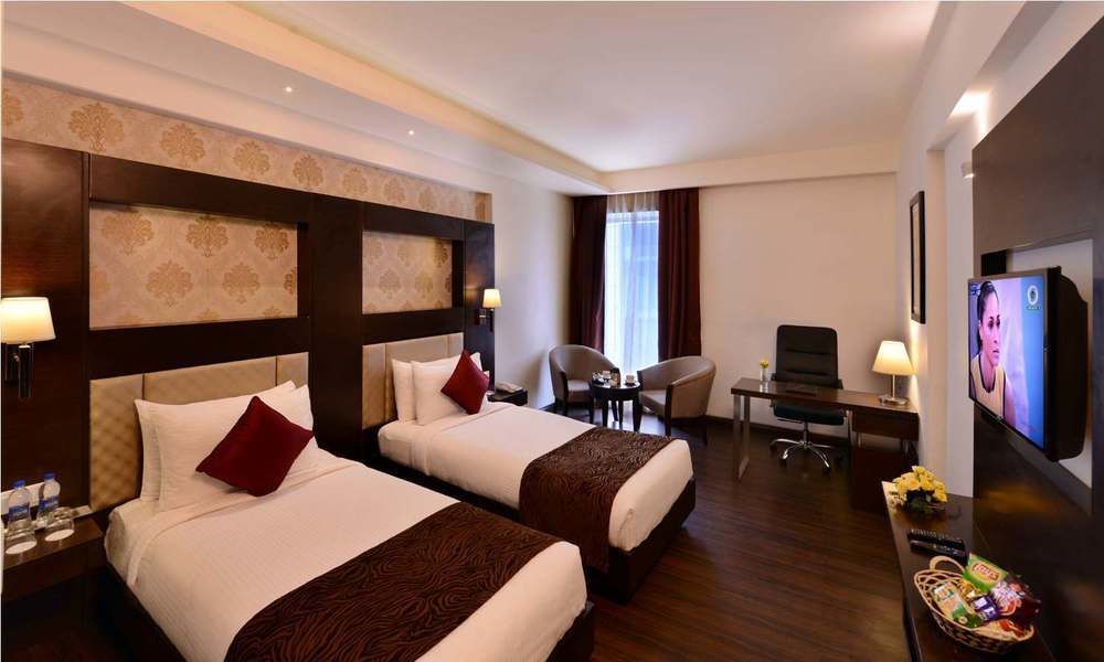 Jagrati Ananta Express Hotel Dzsaipur Kültér fotó