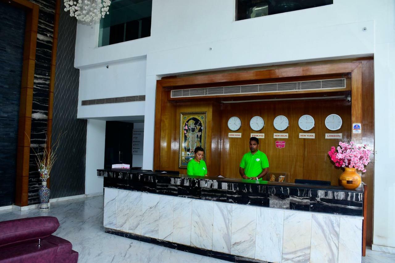 Jagrati Ananta Express Hotel Dzsaipur Kültér fotó